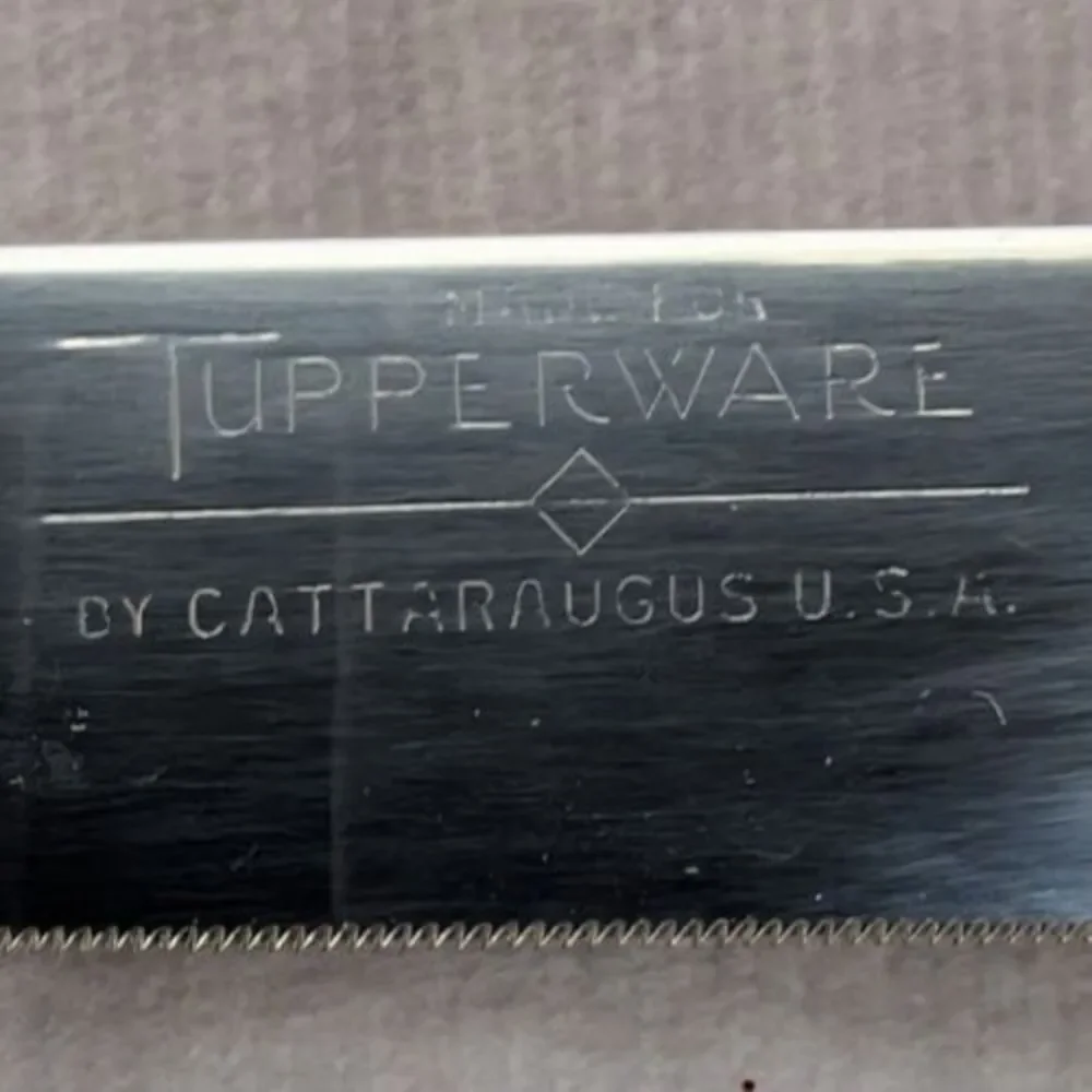 Vintage Tupperware 10 Inch Fork Tipped Serrated Slicer Knife Cattaraugus USA
